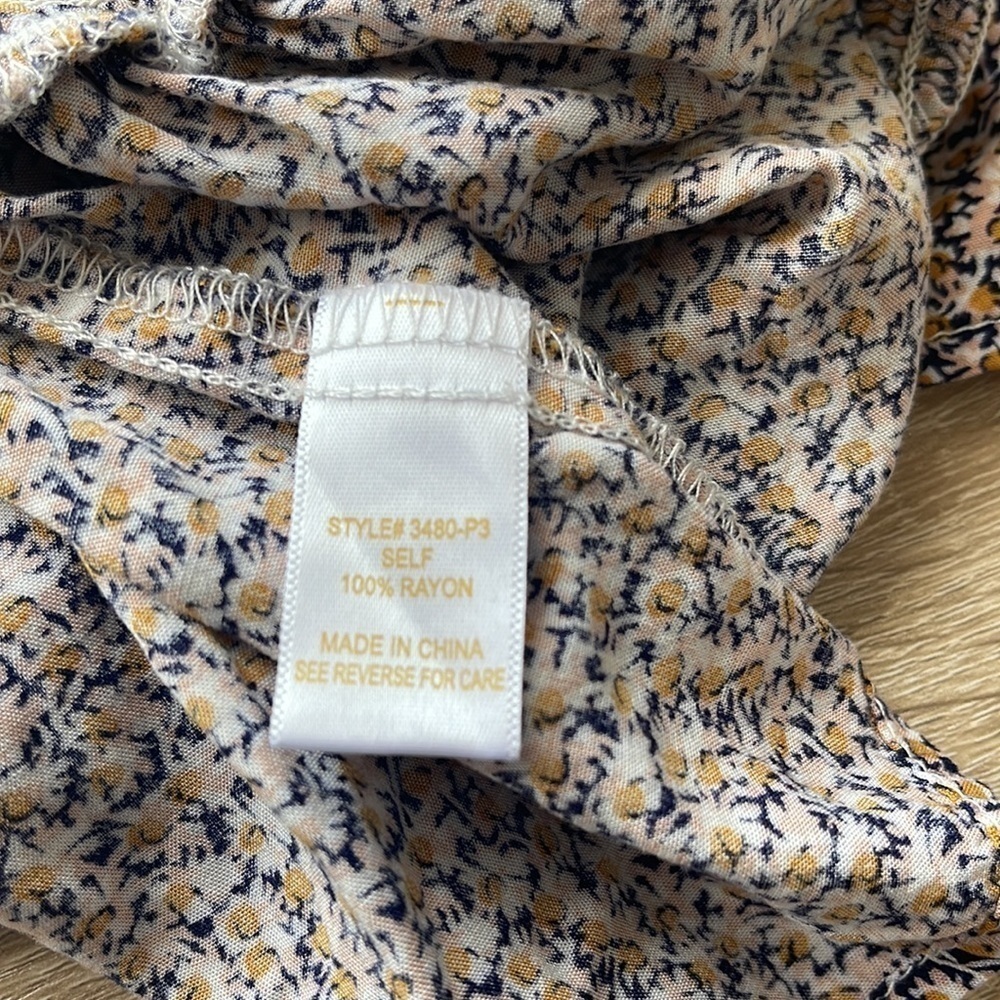 Chance Ruffle Tank | SIZE S - Picture 8 of 8